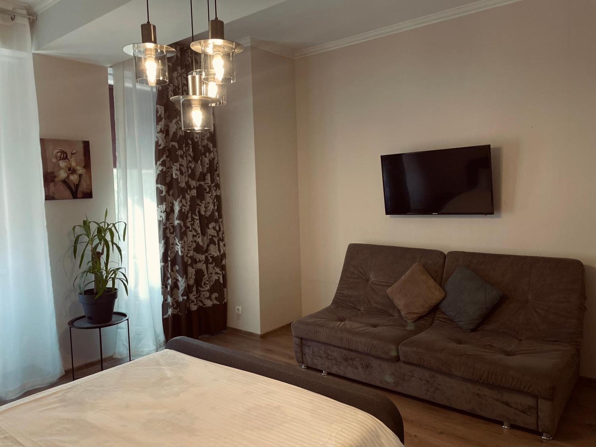 Center 1 Apartment
